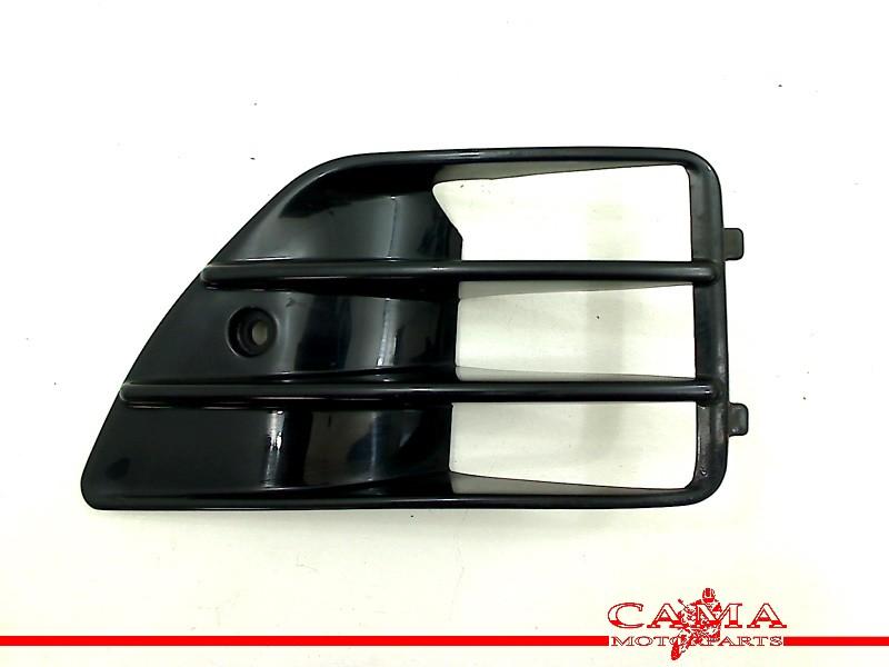 ZIJKUIPDEEL RECHTS INZET RF 600 R 1995-1998 (RF600R GN76A), Dhr. S. di Majo, Gebruikt, Info@cama-motorparts.nl, P.J. Troelstraweg 8 8
3144 CX  MAASSLUIS, NL