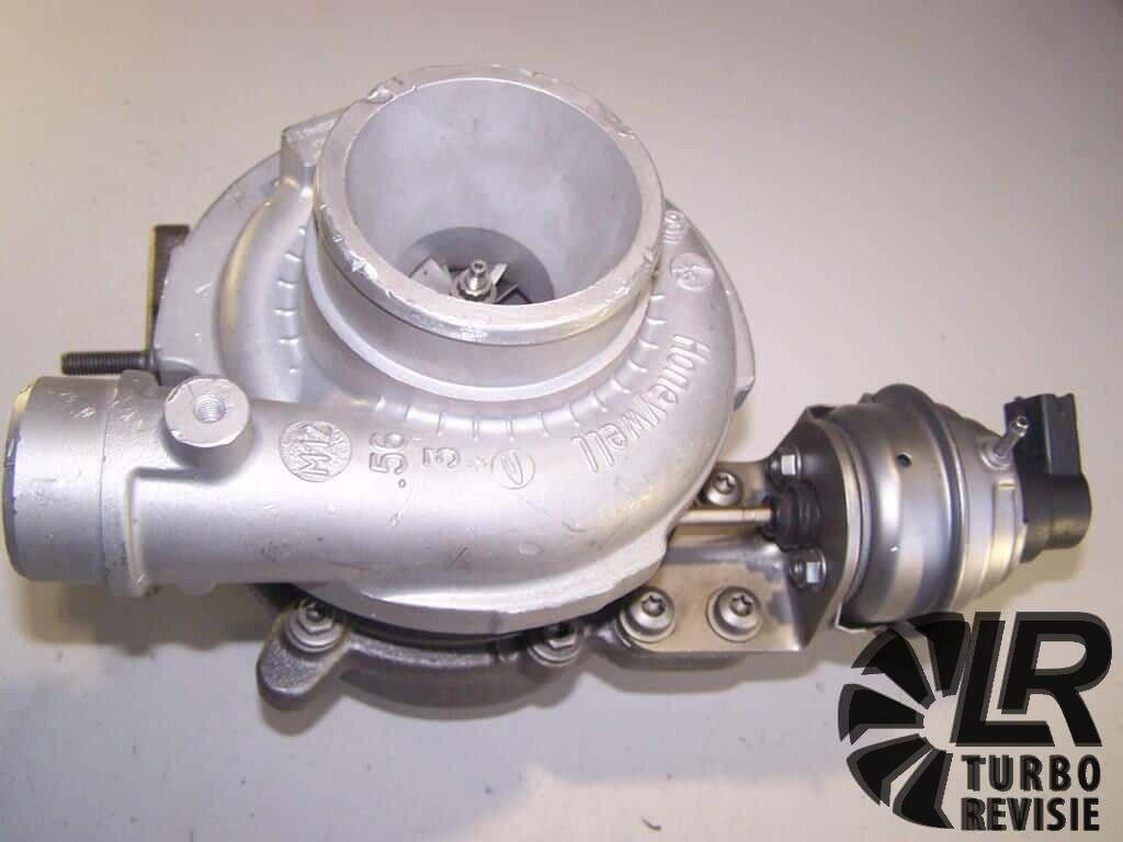Turbo revisie IVECO, MITSUBISHI CANTER  F1C 3.0  504371348, -, -, Ophalen of Verzenden, -