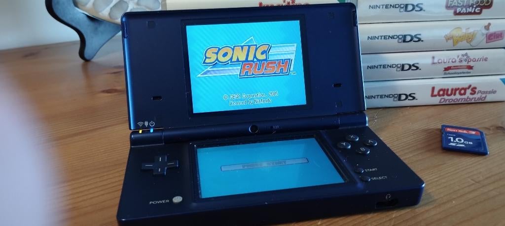 nintendo dsi met spellen, Enlèvement ou Envoi, Dsi, Comme neuf, Bleu