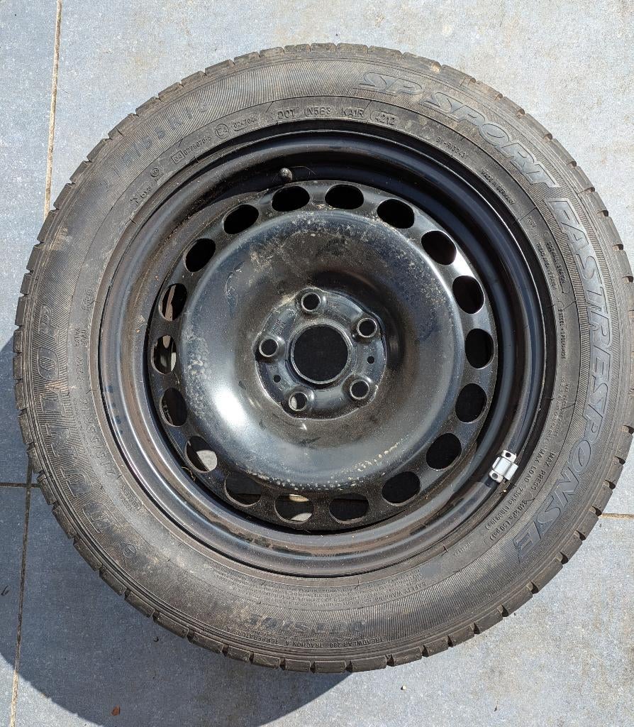 Stalen velg met band Dunlop 215/55 R16 (reservewiel), Auto-onderdelen, Ophalen, 16 inch, Banden en Velgen, Personenwagen