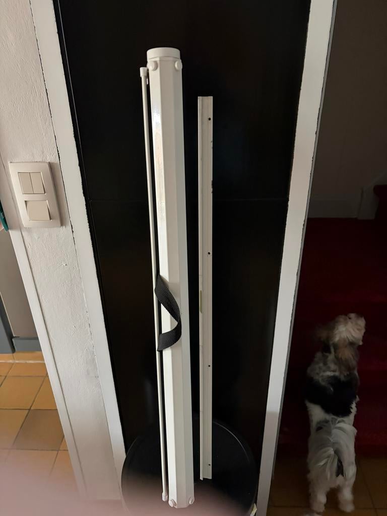 Peut être placé à la porte, Enlèvement, Comme neuf