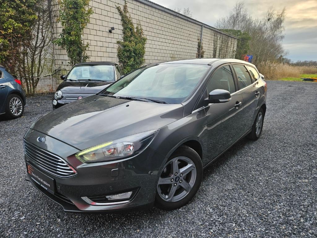 Ford Focus Break 1.5 essence 86000km 12 mois de garantie, Focus, Argent ou Gris, Achat, Euro 6
