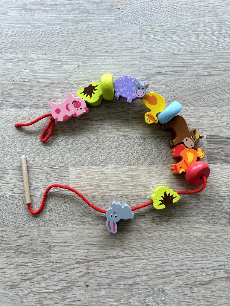 Rijgspeelgoed houten kralen diertjes Vertbaudet, Kinderen en Baby's, Ophalen, Gebruikt, Overige typen