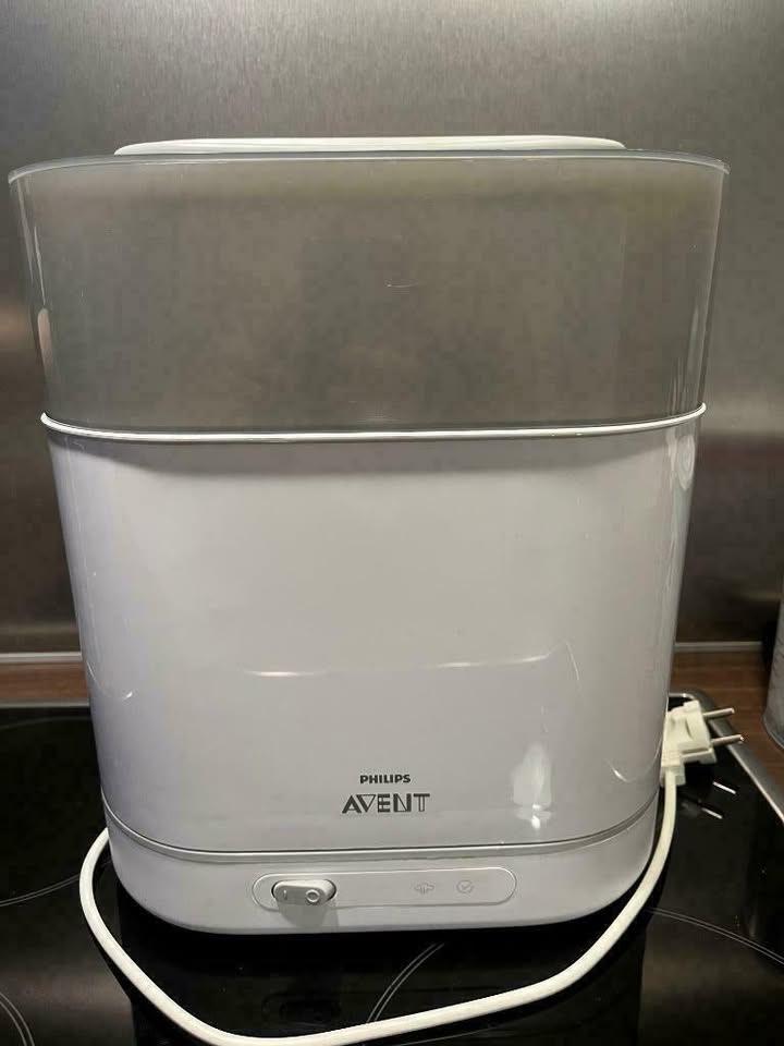 Avent 4-in-1 elektrische stoomsterilisator, Ophalen, Gebruikt, Sterilisator