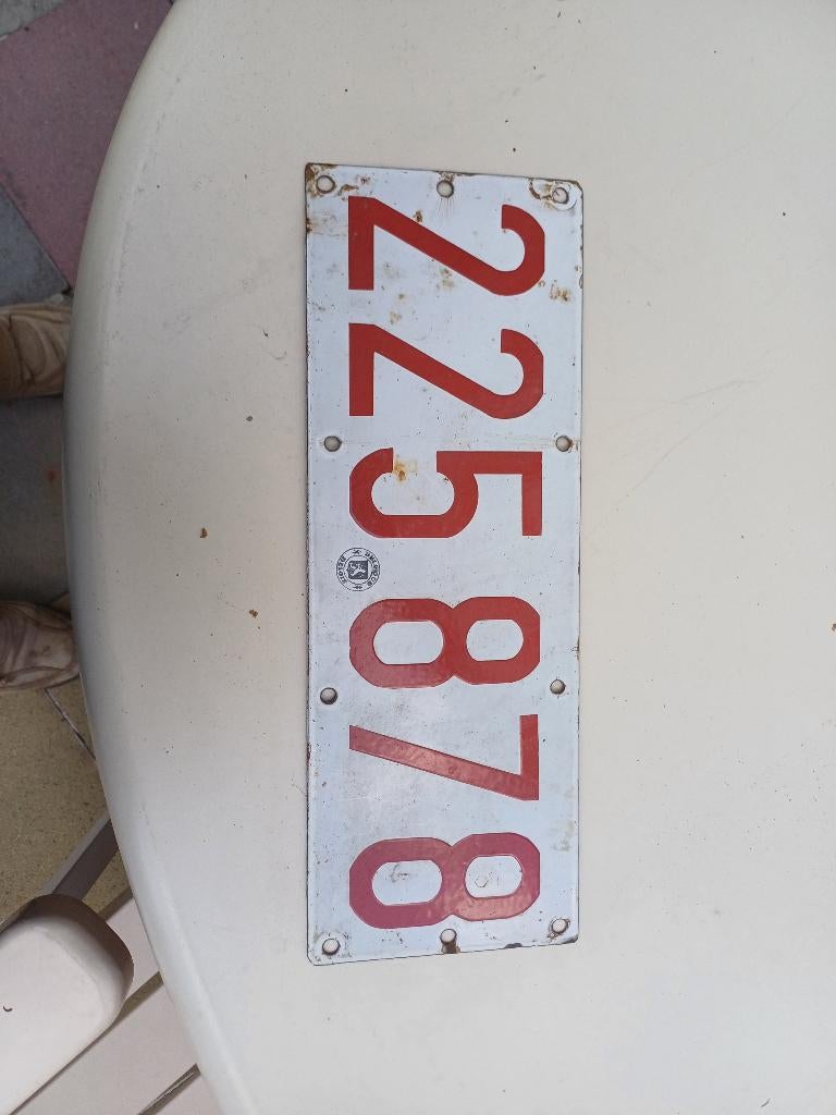 A vendre ancienne plaque emaillier de voiture tres ancienne, Enlèvement, Utilisé