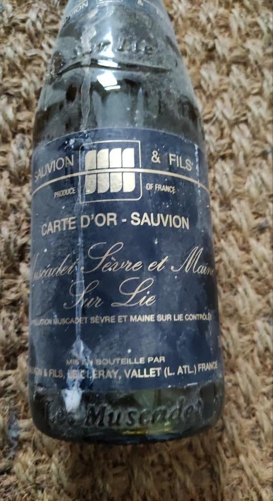 Muscadet Sèvre et Maine Sur Lie, carte d'or Sauvignon, 1996, Enlèvement ou Envoi, Comme neuf