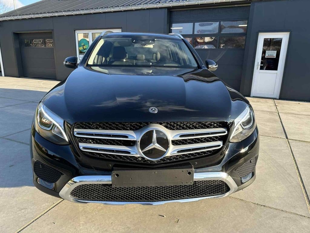 Mercedes GLC 250D - 4-Matic !! VERKOCHT ! VENDU ! SOLD !!, Auto's, Mercedes-Benz, Automaat, 2500 kg, Zwart, Leder