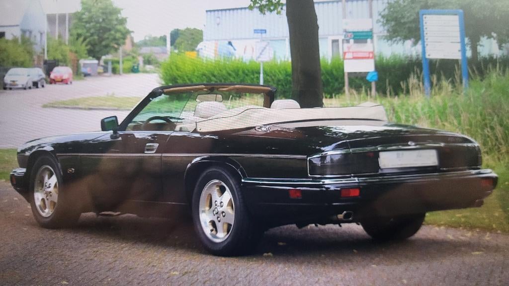 Unieke Jaguar XJS cabrio 6.0V12 OLDTIMER, Automaat, 4 zetels, Achterwielaandrijving, Beige
