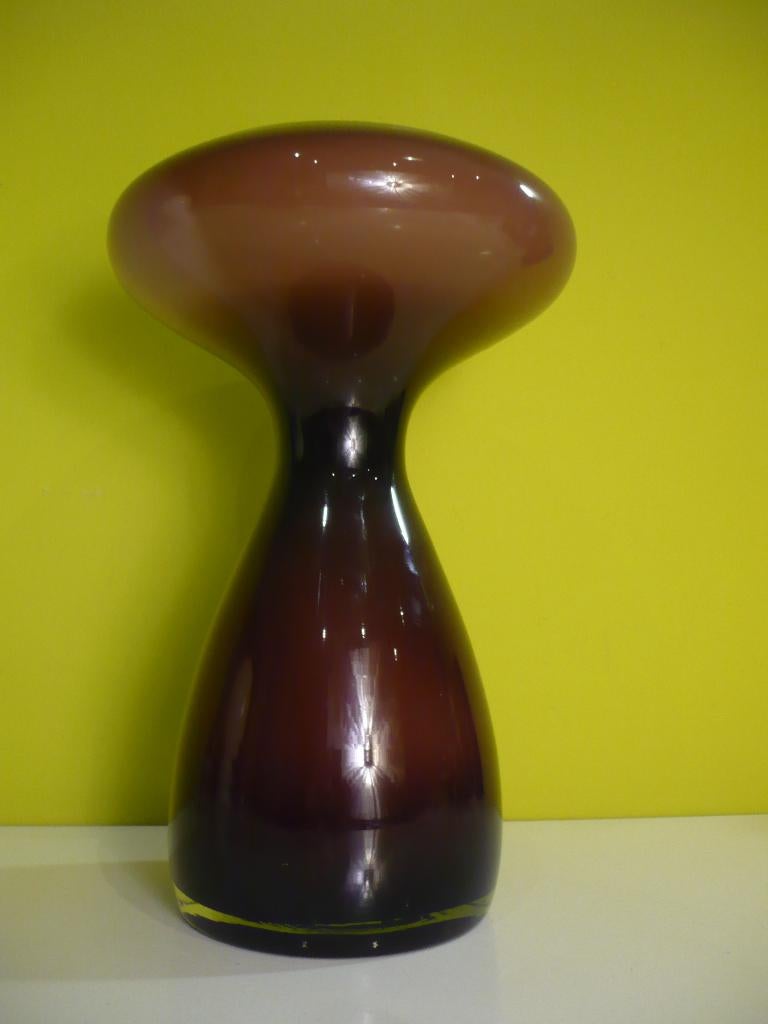 Knappe vintage glazen vaas paars / purper, Enlèvement ou Envoi