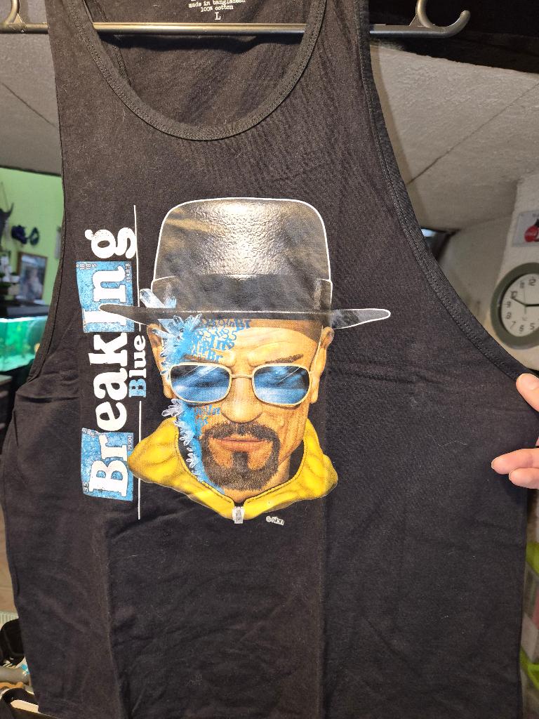 1 'L' T-shirt en 1 'M' tanktop uit de serie „Breaking Bad”, Ophalen of Verzenden, Nieuw, Zwart