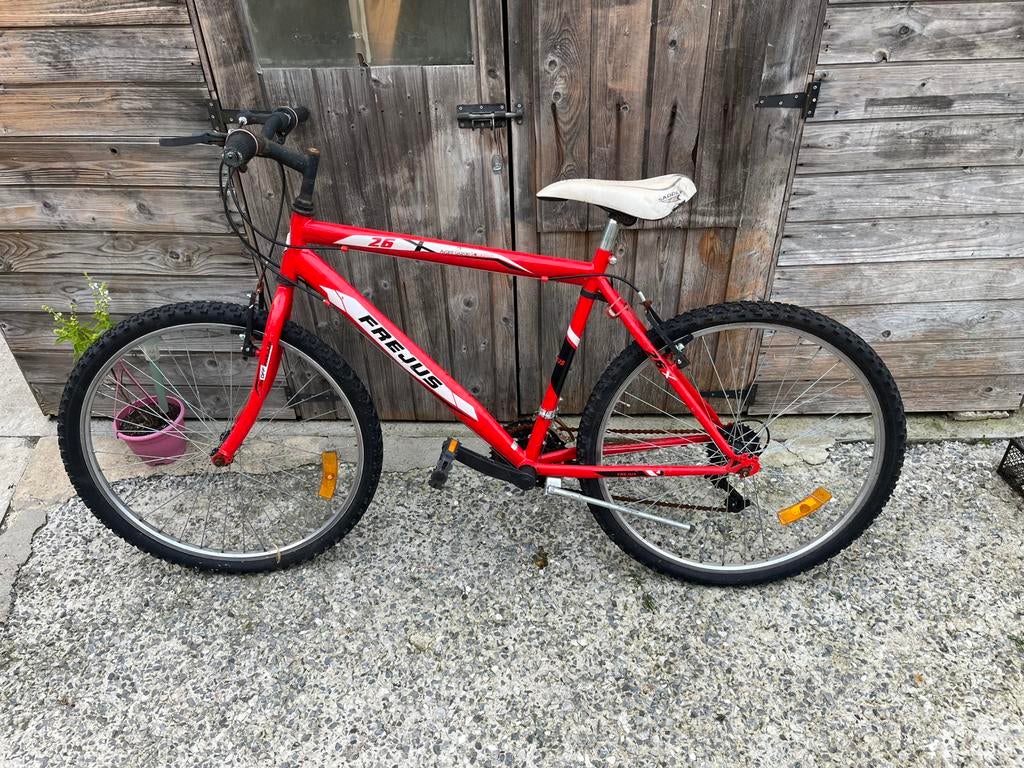 Velo, Vélos & Vélomoteurs, Enlèvement, Comme neuf