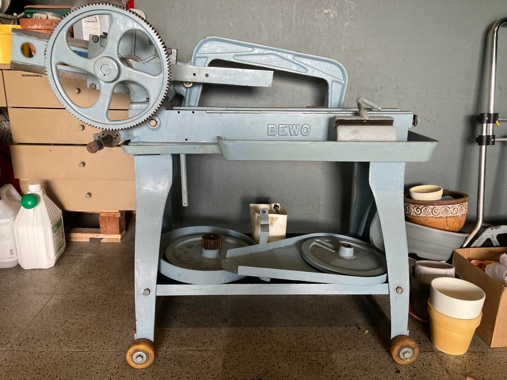 Machine à scier BEWO, industriel/antique/vintage, Enlèvement, Utilisé