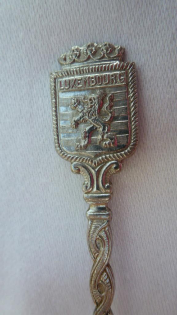 1 vieille cuillère de Luxembourg VETT-O, Collections, Enlèvement ou Envoi, Utilisé, Métal, Couverts