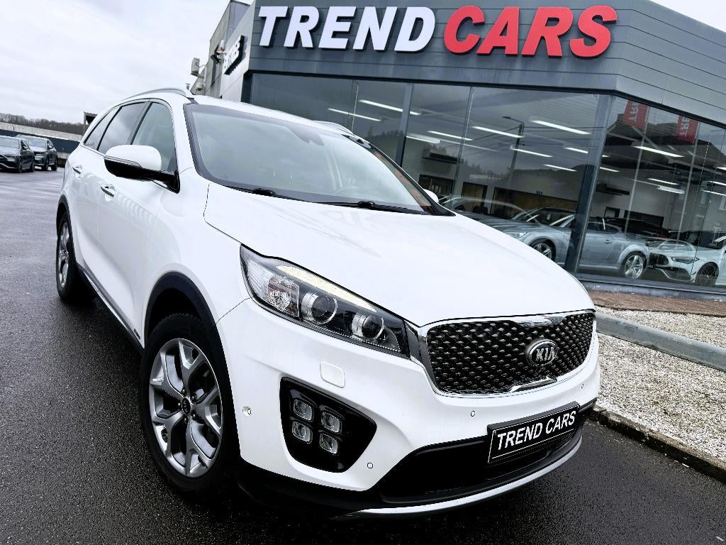 KIA SORENTO 2.2 CRDi AWD 7PL CAM 360 CUIR AUT KEYLES CARPLAY, Autos, Kia, Cuir, Achat, 174 g/km, Euro 6