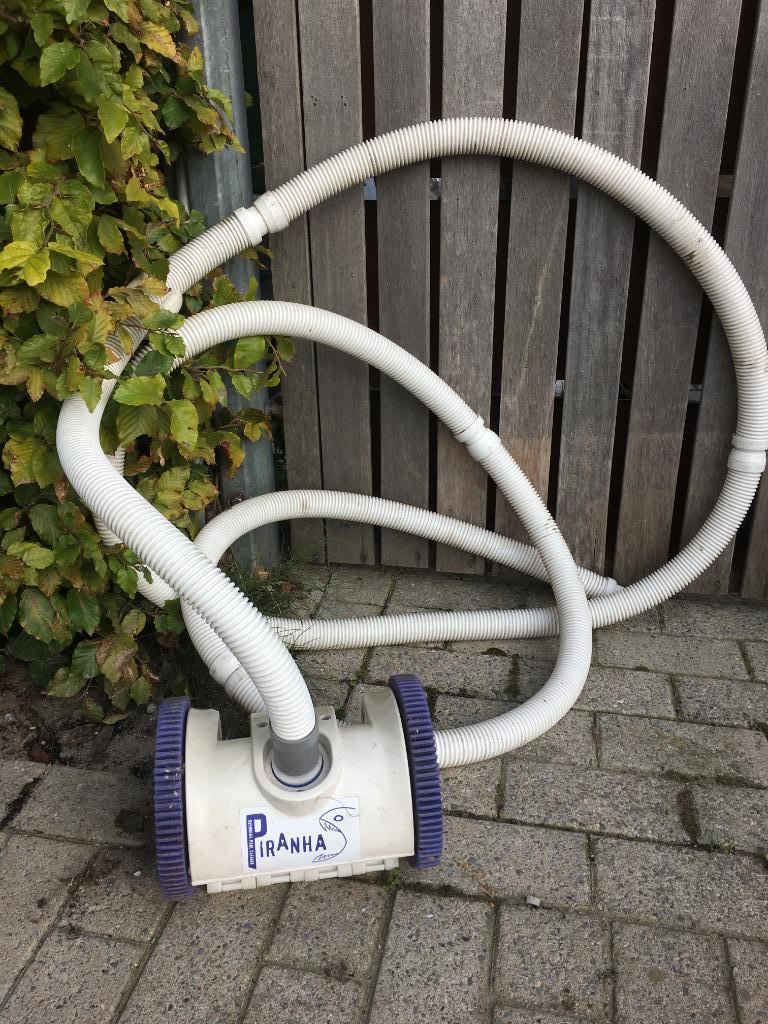 Piranha Automatic Pool cleaner, Tuin en Terras, Ophalen of Verzenden, Zo goed als nieuw, Reinigingsmiddel