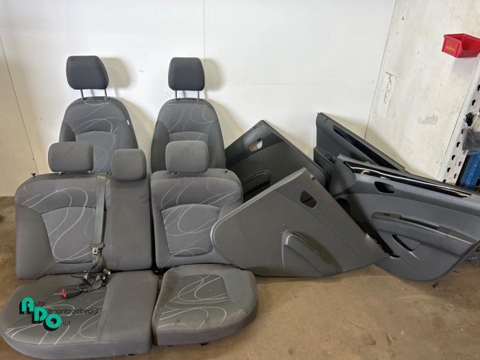 Bekleding Set (compleet) van een Chevrolet Spark (Spark 09-), Auto-onderdelen, Interieur en Bekleding, Gebruikt, -, Ophalen of Verzenden