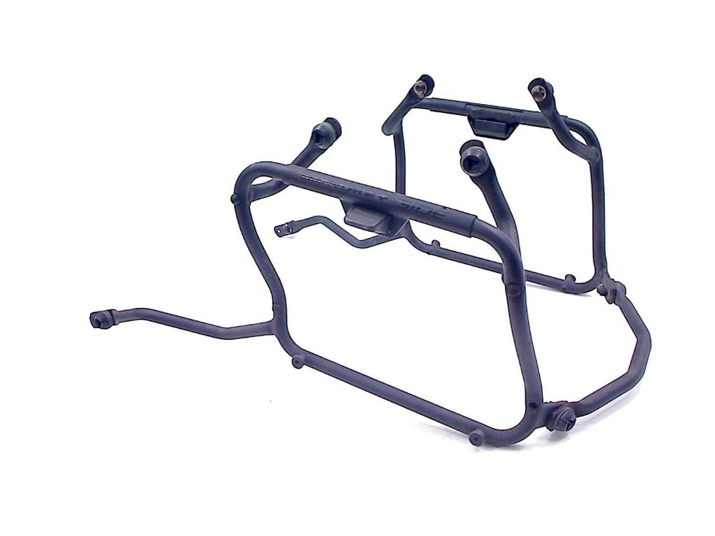 VALISE SUPPORT GIVI MONOKEY TRACER 900 2016-2017 (MT09TRA), Dhr. S. di Majo, Utilisé, Info@cama-motorparts.nl, P.J. Troelstraweg 8 8
3144 CX  MAASSLUIS, NL