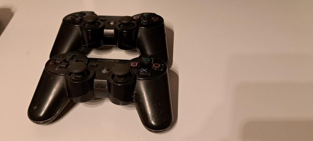 PlayStation 3-controller, Ophalen of Verzenden, Gebruikt, Met 2 controllers