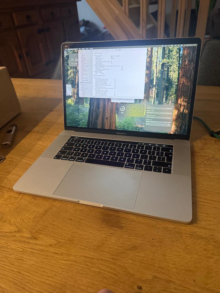 Apple macbook pro 16gb ram i9 1tb, Qwerty, Comme neuf, 1 TB ou plus, 15 pouces