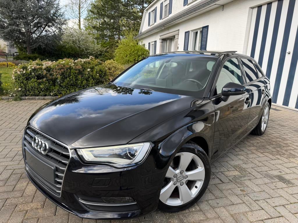 Audi A3 -Édition S Line/Sport-Approuvé à blanc-Parfait état!, Autos, Euro 5, 110 kW, Entreprise, Alcantara