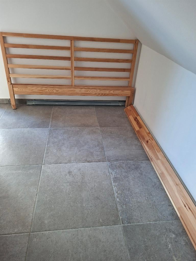 Cadre de lit IKEA 160x200, Autres couleurs, Comme neuf, Enlèvement, 200 cm