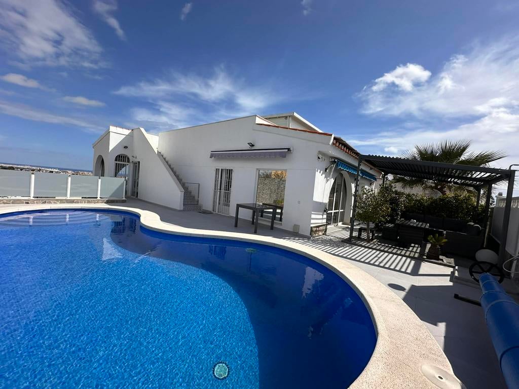 Maison + appart invité, vue mer et salines de Torrevieja