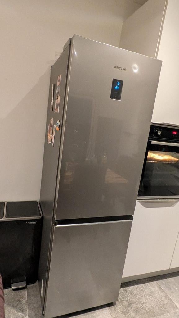 Samsung Combi frigo congélateur RB34C600CSA, Electroménager, Enlèvement