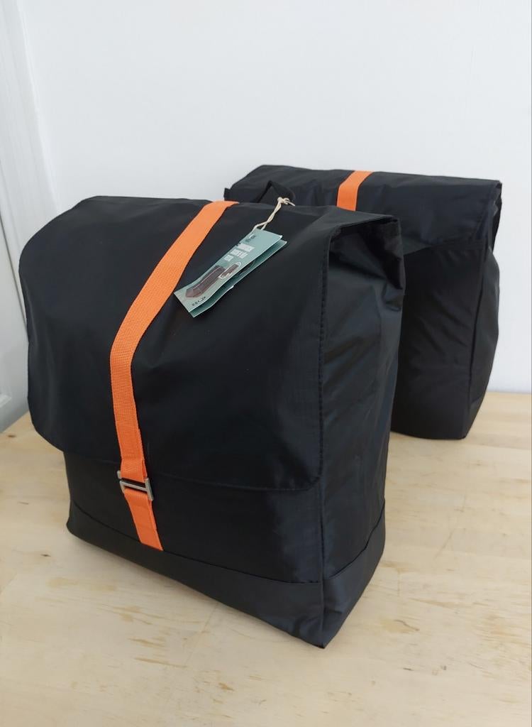 Grand sacoche double imperméable neuf pour vélo