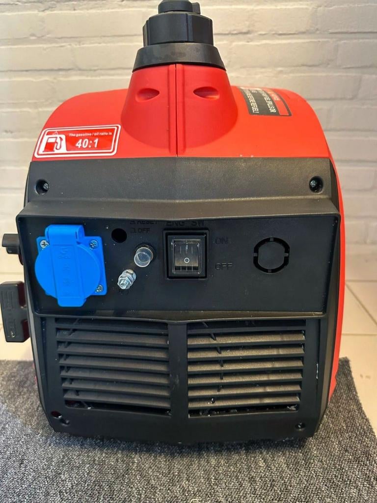 Stroomgroep/generator camping model 3000w nieuw gratis bezor, Doe-het-zelf en Bouw, Aggregaten, Benzine, Geluidgedempt, Nieuw