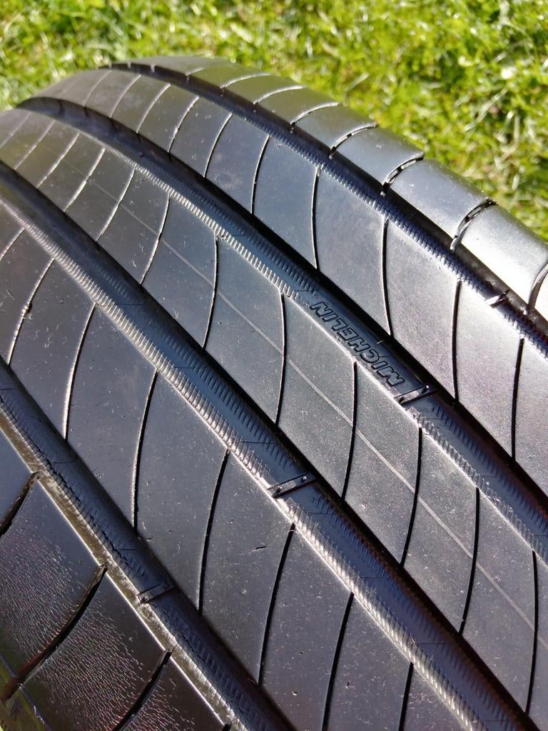 Twee Michelin Primacy 4 „zomerbanden 215/55 R17 - 94 V”, 215 mm, 17 inch, Band(en), Personenwagen