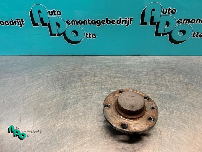 Roulement de roue arrière d'un Volkswagen Fox (Fox 05-), Autos : Pièces & Accessoires, Volkswagen, -, 3 mois de garantie, Utilisé