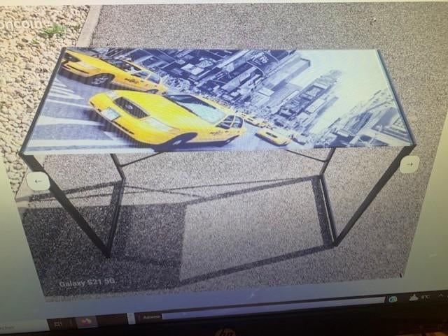 Bureau en verre TAXI NEWYORKAIS et pieds en métal noir., Huis en Inrichting, Bureaus, Zo goed als nieuw, Glas, Zwart, Ophalen