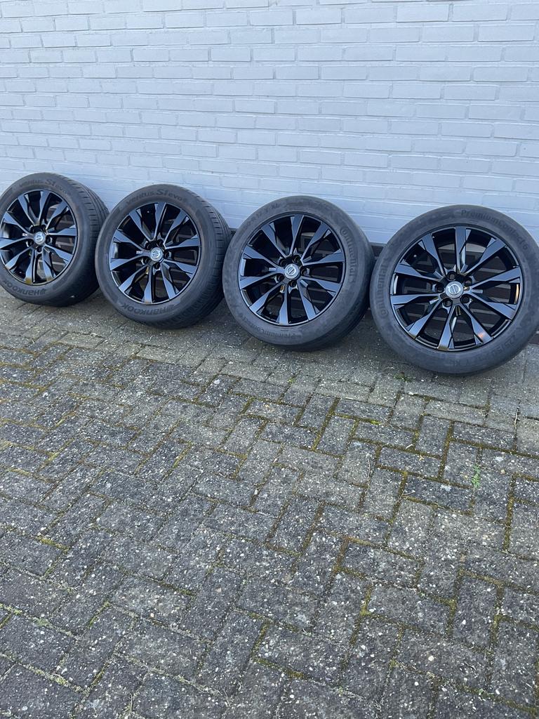 Volvo v40 v60 velgen 17 inch hoogglans zwart, Auto-onderdelen, Ophalen, Volvo