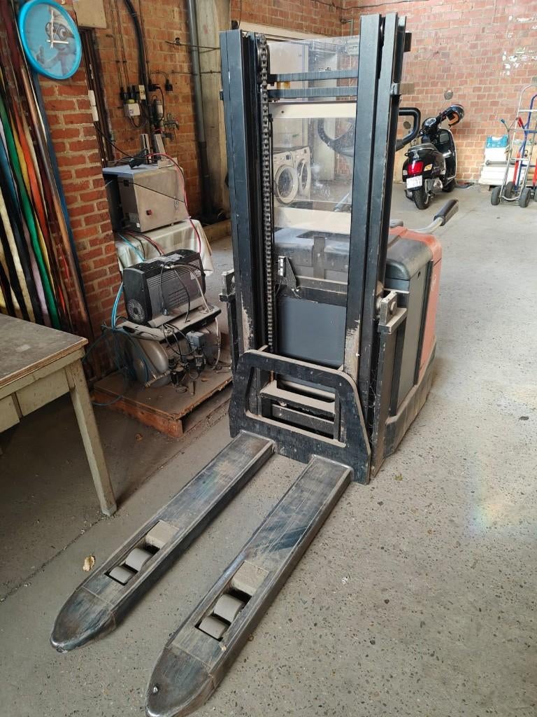 Prijs n.o.t.k. Gebruikte SPE 125 Elektrische pallettruck2005, Bricolage & Construction, Transpalettes, Enlèvement, Utilisé