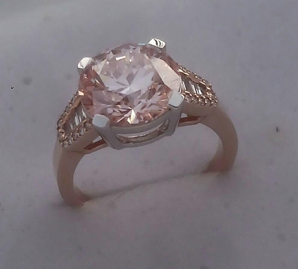 Bague solitaire avec diamant rose, fantaisie vive,  18 ct, Bijoux, Sacs & Beauté, Enlèvement ou Envoi, Or, Or