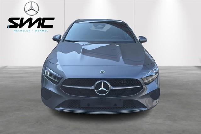 Mercedes-Benz A250e 250 e Business Solution, Auto's, Stof, Gebruikt, Bedrijf, 5 zetels