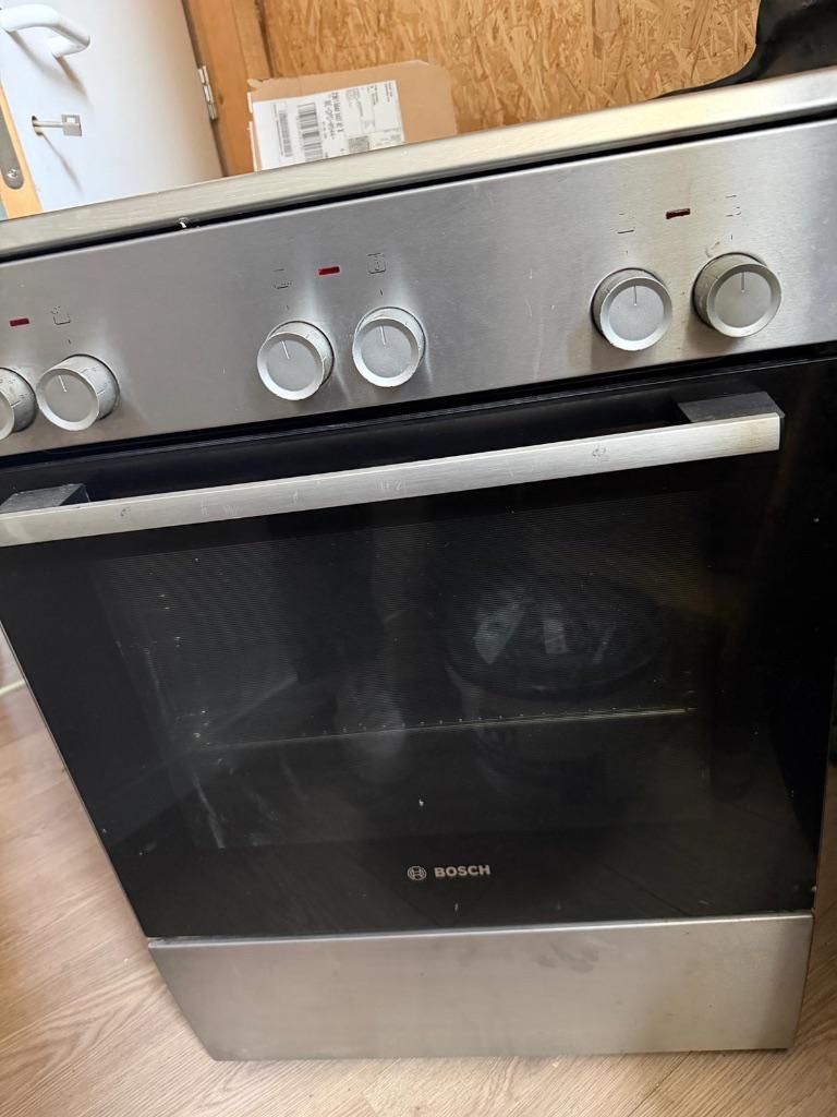 Oven met kookplaat, Elektronische apparatuur, Fornuizen, Ophalen, Gebruikt, 4 kookzones, Inductie