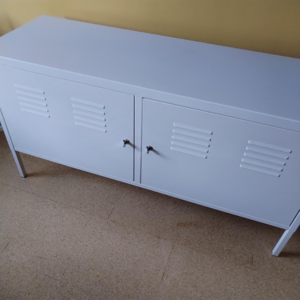 Meuble ikea métal blanc