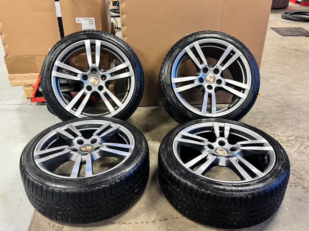 Velgen met banden, Auto-onderdelen, Banden en Velgen, Ophalen, Gebruikt, 285 mm, Winterbanden