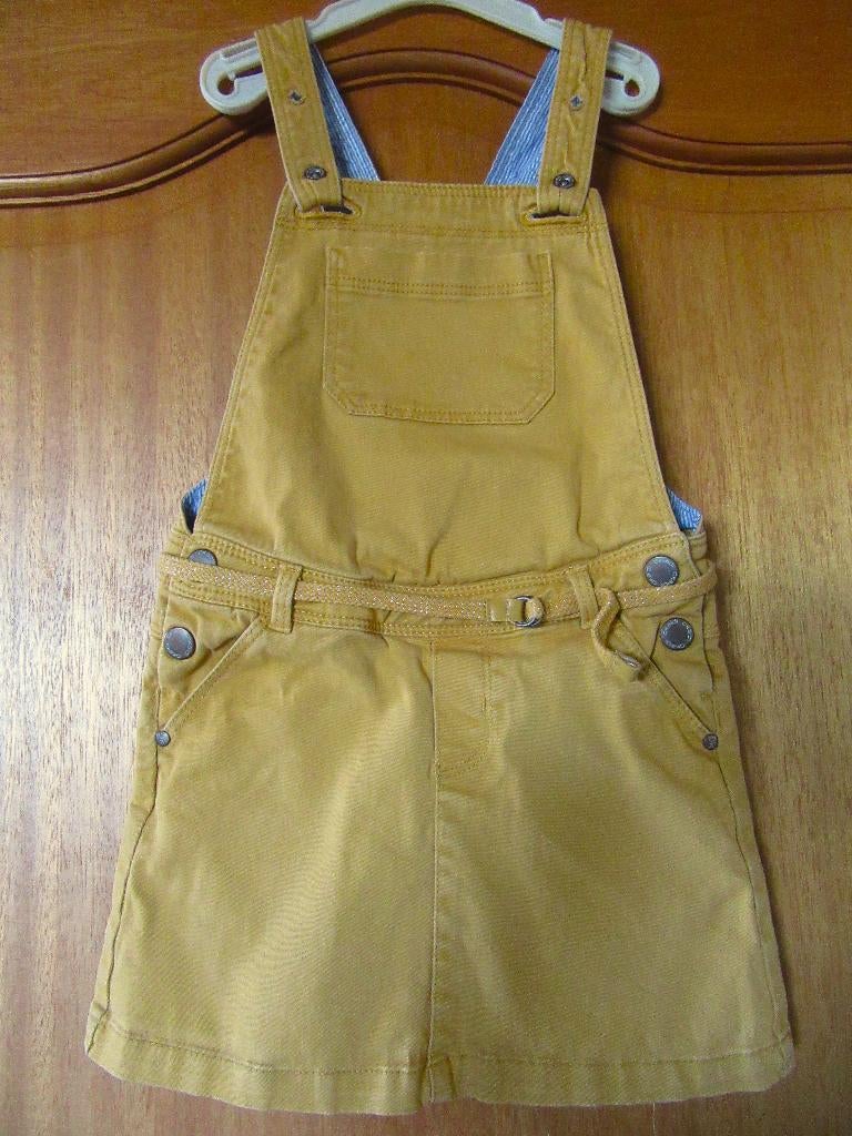 Jupe salopette Okaïdi T6ans, Enfants & Bébés, Robe ou Jupe, Okaidi, Enlèvement, Utilisé