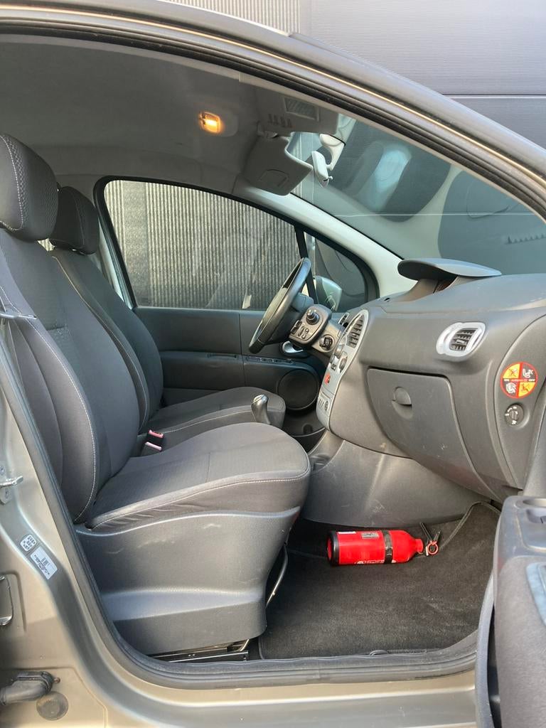 Renault, Modus 1.2 essence climat, vc, ve, control carnet, Auto's, Euro 5, Zwart, Bedrijf, Handgeschakeld