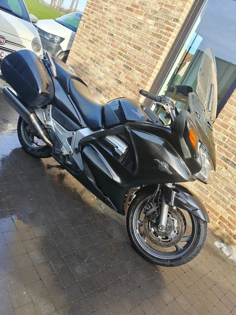 Honda pan european st1300 in zeer goede staat, Motoren, Motoren | Honda, 4 cilinders, Motorrijbewijs A, Cardan-aandrijving, Particulier