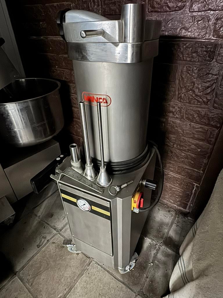 Mainca EM 25 RVS vulbus, Zakelijke goederen, Horeca | Keukenapparatuur, Ophalen, Bakkerij en Slagerij