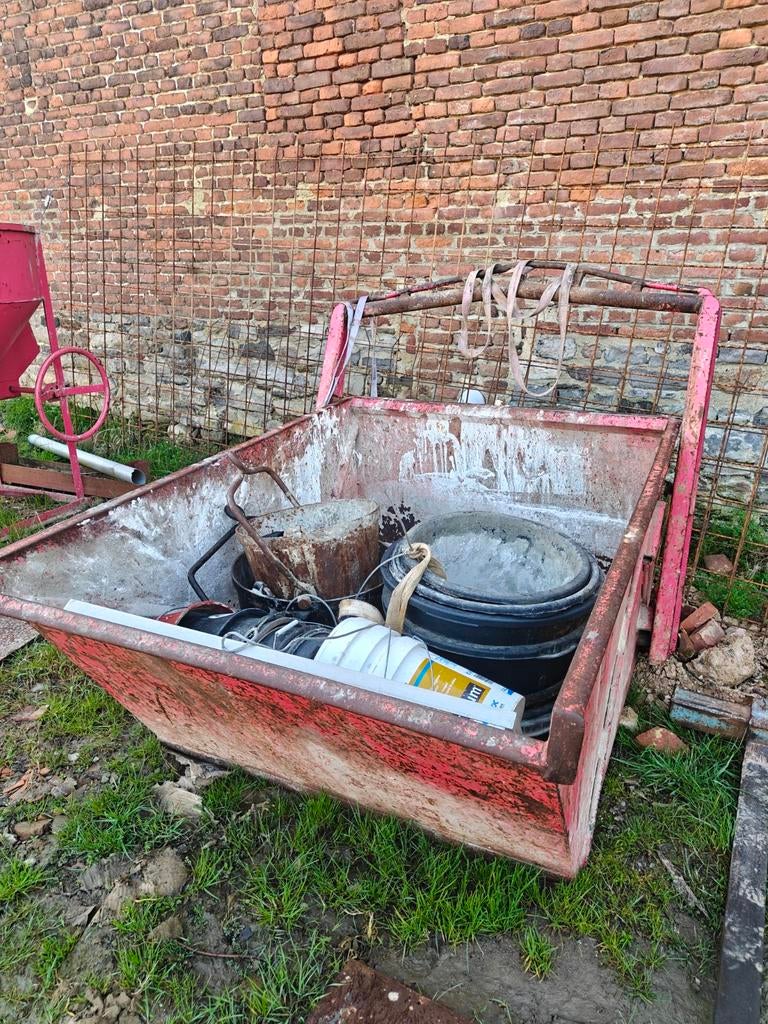 Bac grue tour 1500L Max 2500kg, Enlèvement