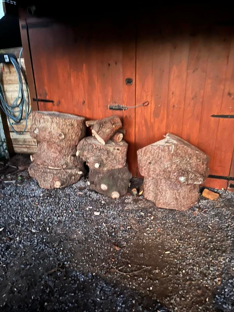 Brandhout, Enlèvement, Bûches