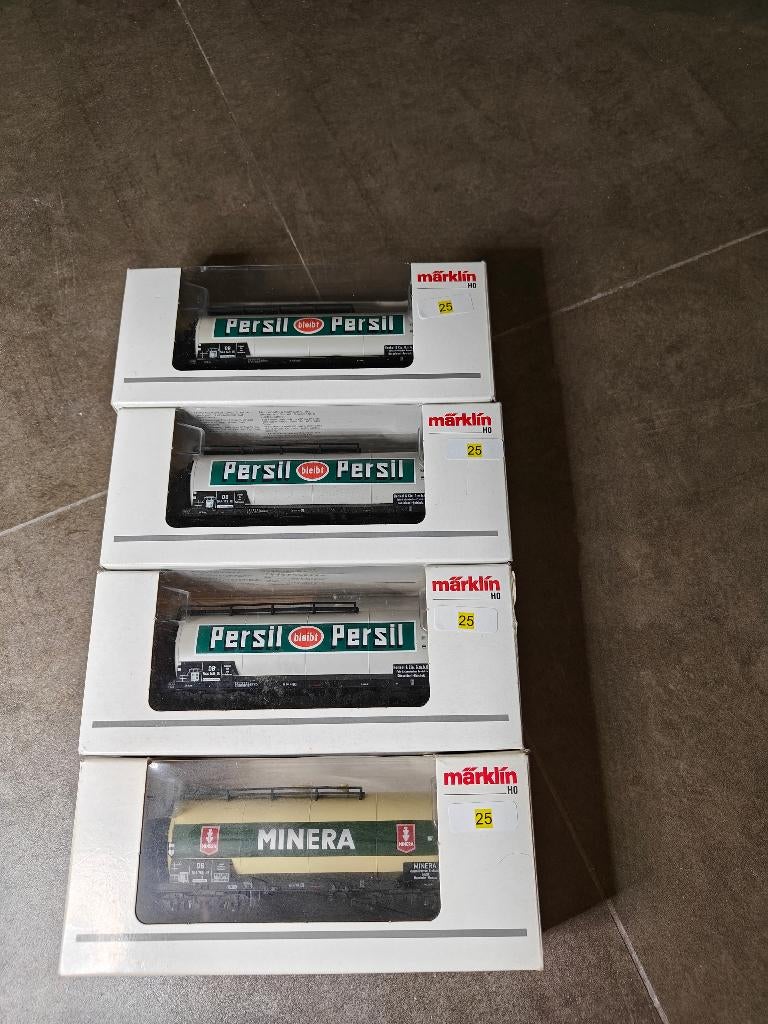 Wagons Marklin Persil et Minera, Enlèvement ou Envoi, Courant alternatif, Wagon, Comme neuf