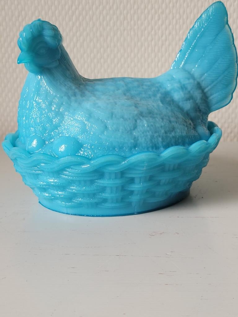 Bonbonnière  verre opaline, Antiquités & Art, Enlèvement ou Envoi