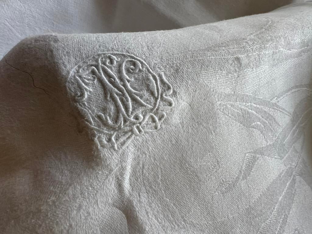 Uitzonderlijk adelijk damast tafellinnen – volledig ensemble, Antiek en Kunst, Antiek | Tapijten, Tafelkleden en Textiel, Ophalen