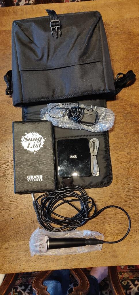 KARAOKE, Audio, Tv en Foto, Karaoke-apparatuur, Zo goed als nieuw, Complete set, Ophalen of Verzenden