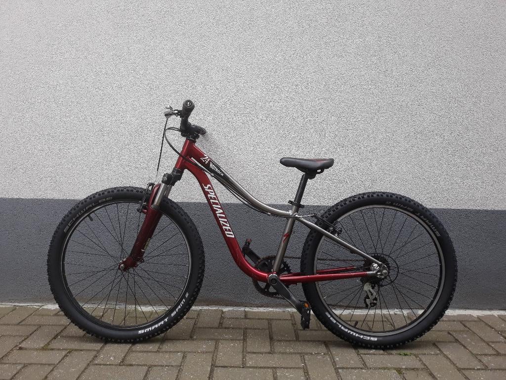 Vélo de montagne Specialized Hotrock 24, Vélos & Vélomoteurs, Autres marques, Enlèvement, Utilisé, Moins de 45 cm